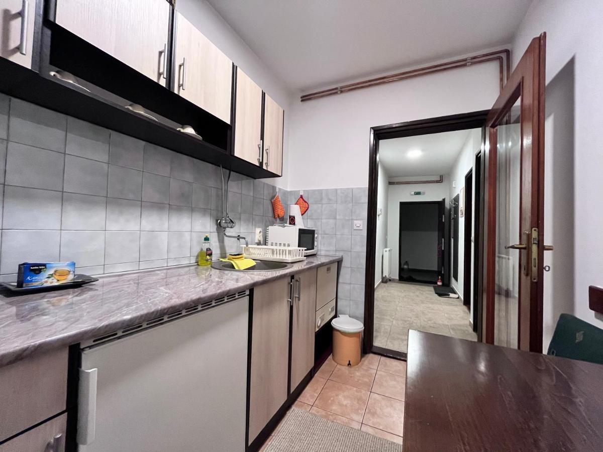 Apartment Viktorija Uzice Bagian luar foto