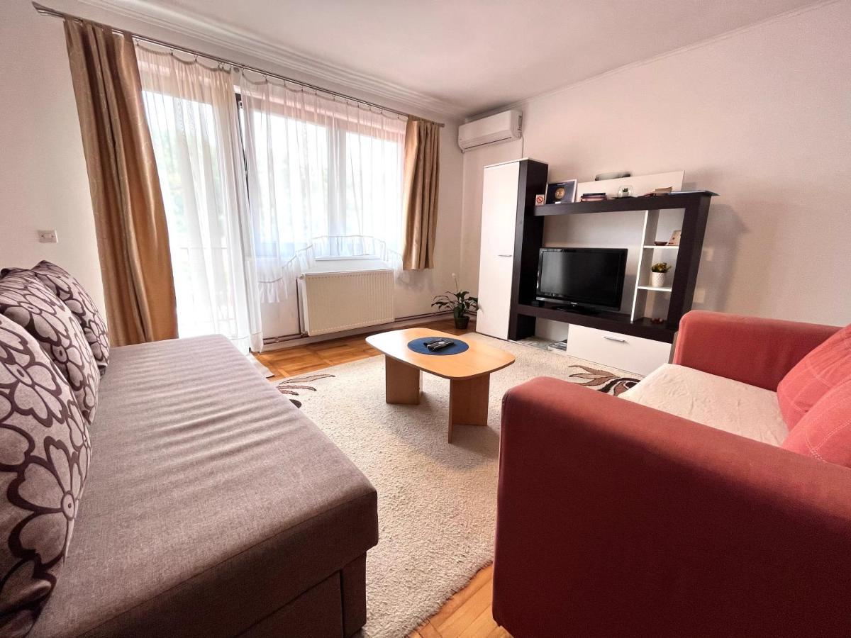 Apartment Viktorija Uzice Bagian luar foto