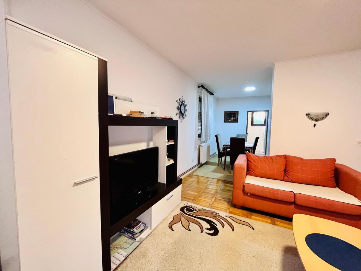 Apartment Viktorija Uzice Bagian luar foto