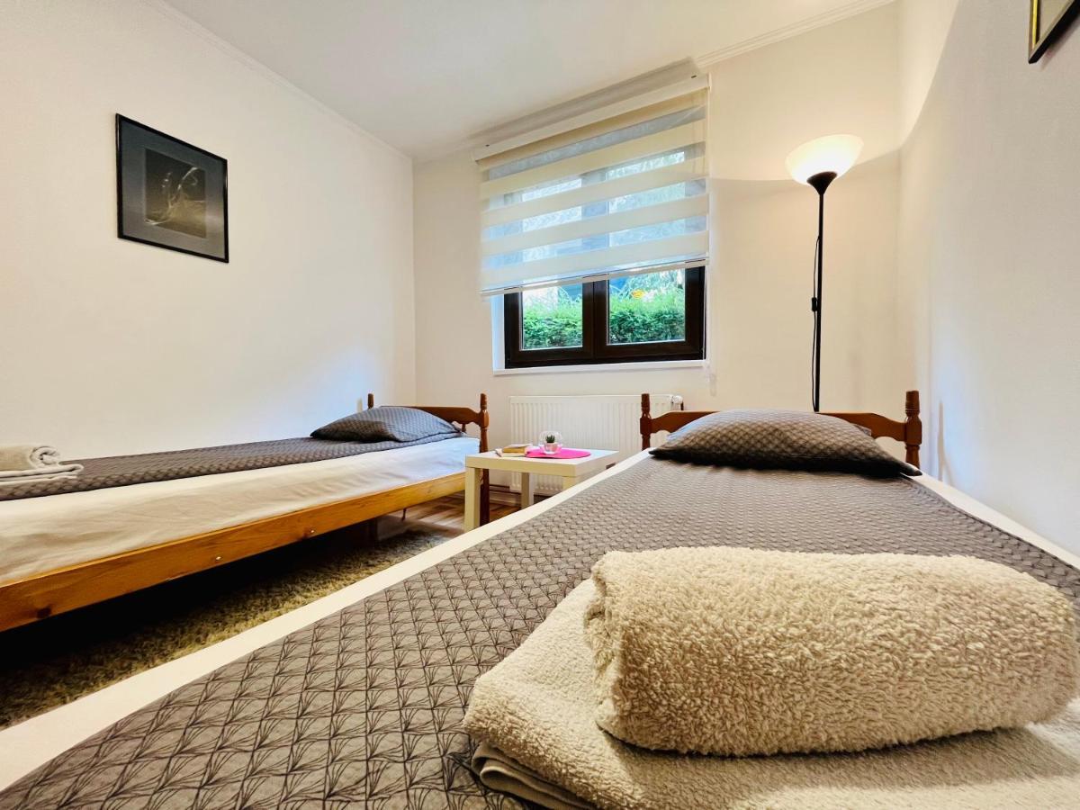 Apartment Viktorija Uzice Bagian luar foto